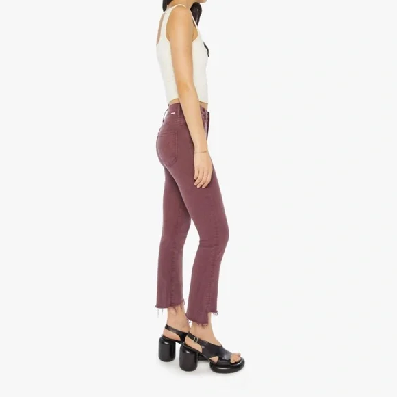 MOTHER The Insider Crop Step Fray in Mauve Wine